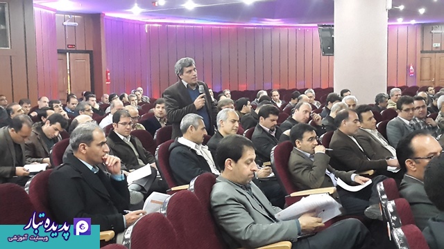 بخش پرسش و پاسخ در دومین سمیتئاتر توسعه رهبری ویژه فولاد مبارکه