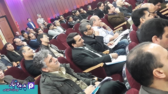 بخش پرسش و پاسخ در دومین سمیتئاتر توسعه رهبری ویژه فولاد مبارکه