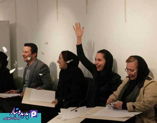 کارگاه هنردرمانی
شرکت آموزشی پدیده تبار
سمیتئاتر