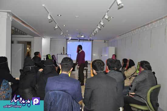 کارگاه هنردرمانی
شرکت آموزشی پدیده تبار
سمیتئاتر