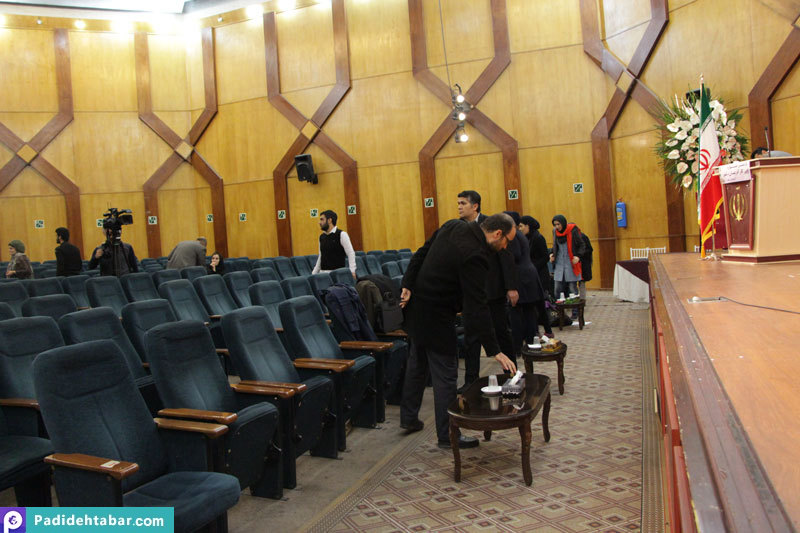 تجلیل از 7 کارآفرین برتر سال 95 استان تهران 