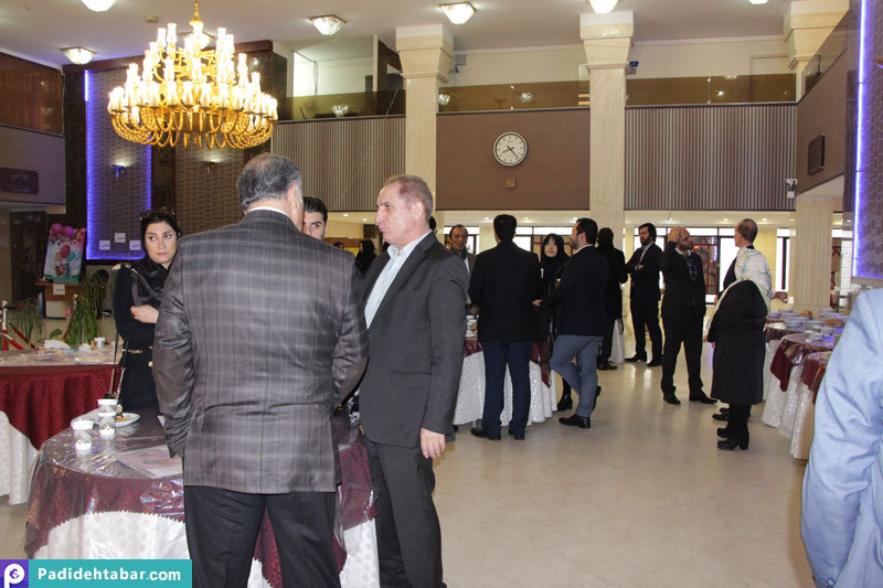 تجلیل از 7 کارآفرین برتر سال 95 استان تهران 
