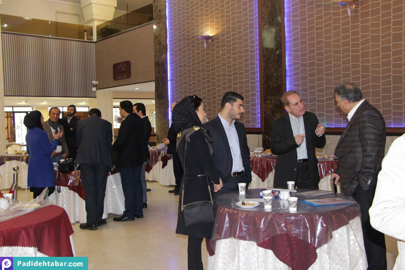 تجلیل از 7 کارآفرین برتر سال 95 استان تهران 