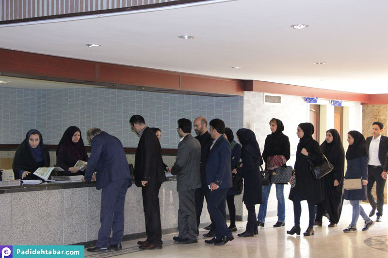 تجلیل از 7 کارآفرین برتر سال 95 استان تهران 