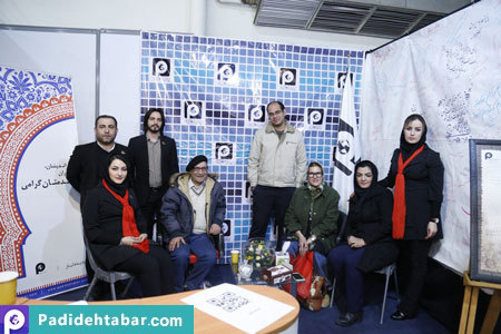 حضور حسین محب اهری در غرفه پدیده تبار