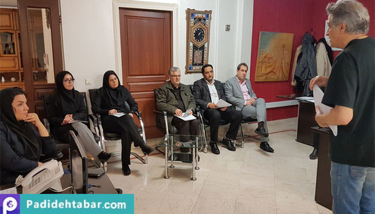بازبینی سمیتئاتر جانشین پروری