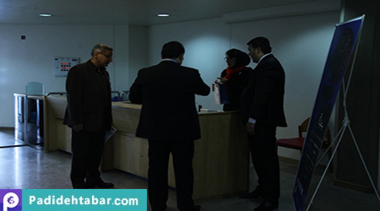 در حاشیه برگزاری نخستین سمیتئاتر در ایران