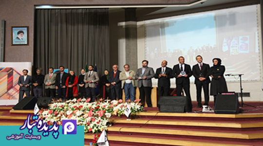 زینب حبیبی تبار در نخستین سمیتئاتر پدیده تبار